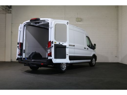 Ford Transit 2.0 TDCI L3 H2 Trend Automaat Airco Navigatie Trekhaak ActivLease financial lease