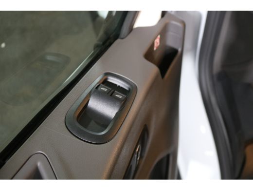 Ford Transit 2.0 TDCI L3 H2 Trend Automaat Airco Navigatie Trekhaak ActivLease financial lease