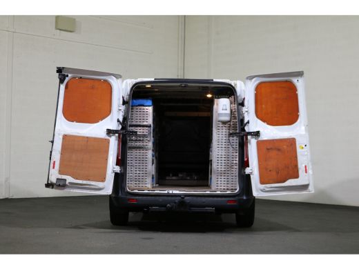 Ford Transit Custom 2.0 TDCI 105pk Euro 6 L1 H1 Trend Airco Navigatie Trekhaak Inrichting ActivLease financial lease