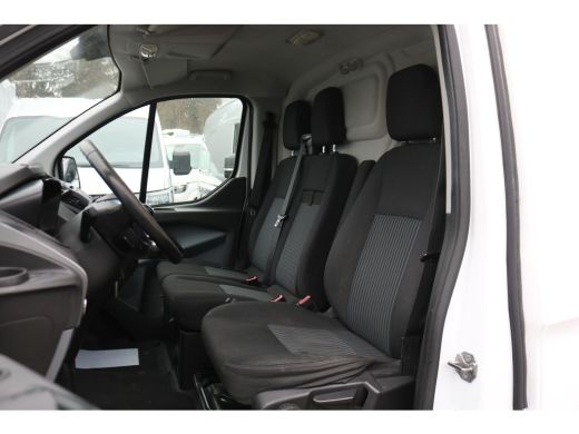 Ford Transit Custom 2.0 TDCI 105pk Euro 6 L1 H1 Trend Airco Navigatie Trekhaak Inrichting ActivLease financial lease