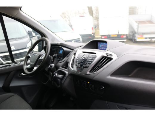 Ford Transit Custom 2.0 TDCI 105pk Euro 6 L1 H1 Trend Airco Navigatie Trekhaak Inrichting ActivLease financial lease