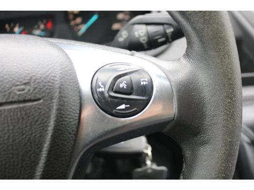 Ford Transit Custom 2.0 TDCI 105pk Euro 6 L1 H1 Trend Airco Navigatie Trekhaak Inrichting ActivLease financial lease