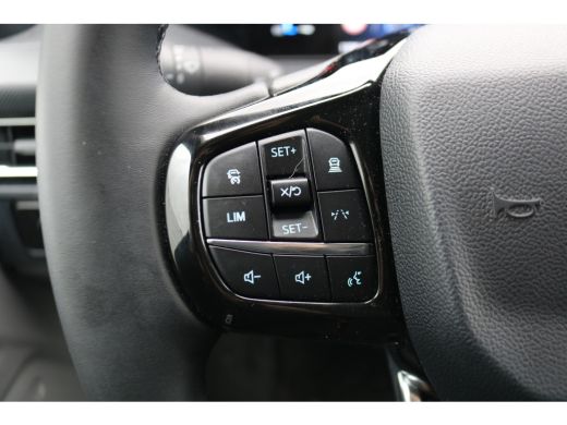 Ford Transit Custom 2.0 TDci 136pk L2 H1 Limited Automaat 2x Schuifdeur ActivLease financial lease