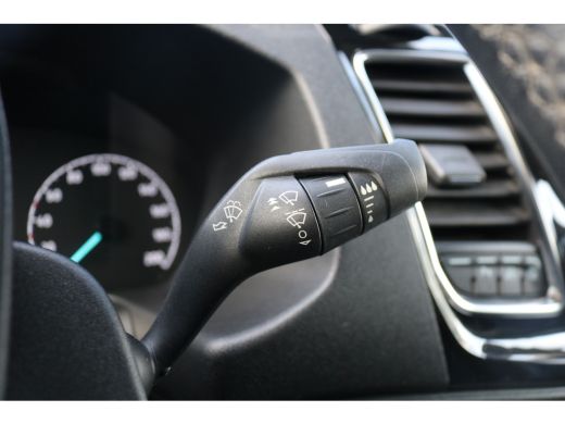 Ford Transit Custom 2.0 TDci L1 H1 Sport Automaat Yellow Edition ActivLease financial lease