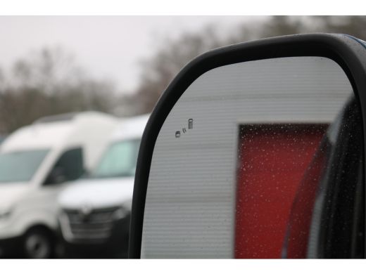 Ford Transit Custom 2.0 TDci L2 H1 DC Limited Automaat Airco Navigatie Camera (360Gr) ActivLease financial lease