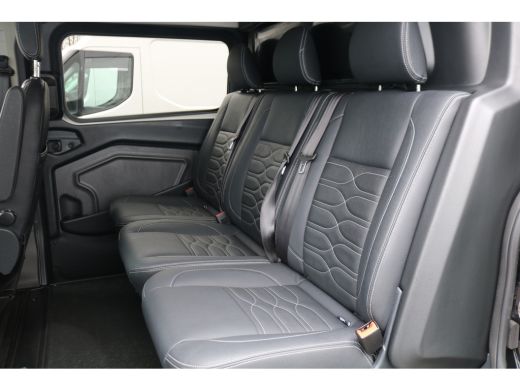 Ford Transit Custom 2.0 TDci L2 H1 DC Platinum Edition Automaat ActivLease financial lease