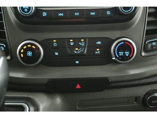 Ford Transit Custom 300 2.0 TDCI L1H1 Airco Cruise Carplay Navi PDC 3 Persoons 16''LMV Elektrpakket Trekhaak ActivLease financial lease