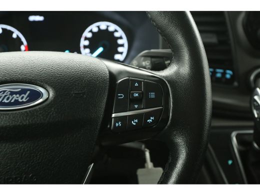 Ford Transit Custom 300 2.0 TDCI L1H1 Airco Cruise Carplay Navi PDC 3 Persoons 16''LMV Elektrpakket Trekhaak ActivLease financial lease
