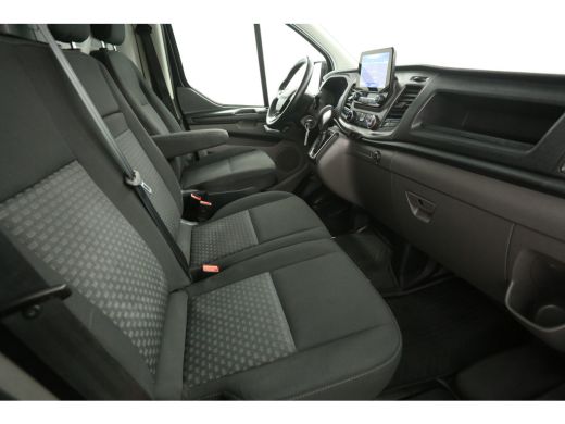 Ford Transit Custom 300 2.0 TDCI L1H1 Airco Cruise Carplay Navi PDC 3 Persoons 16''LMV Elektrpakket Trekhaak ActivLease financial lease
