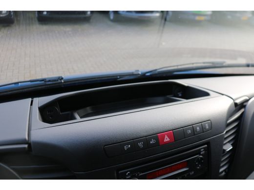Iveco Daily 35S12 L2 H2 ActivLease financial lease