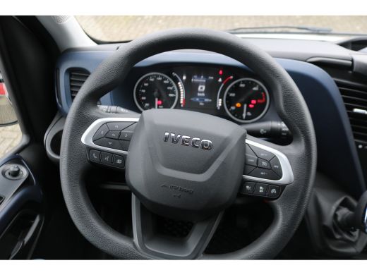 Iveco Daily 35S14 Hi-Matic Automaat Airco 3.5T Trekhaak ActivLease financial lease