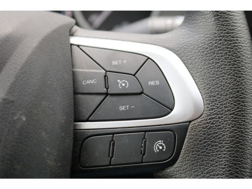 Iveco Daily 35S14 L2 H2 Airco Automaat 3.5T Trekhaak ActivLease financial lease