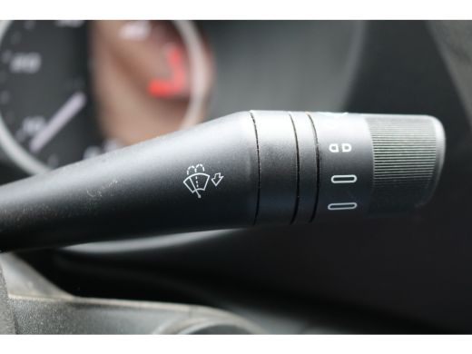 Iveco Daily 35S14 L2 H2 Airco Automaat 3.5T Trekhaak ActivLease financial lease