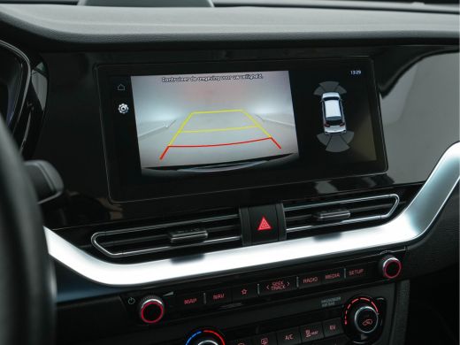 Kia e-Niro DynamicPlusLine 64 kWh [ 3-Fase ] (INCL-BTW) Aut. *FULL-LEATHER | NAVI-FULLMAP | DAB | ADAPT.CRUI... ActivLease financial lease