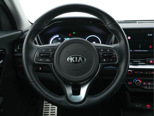 Kia e-Niro DynamicPlusLine 64 kWh [ 3-Fase ] (INCL-BTW) Aut. *FULL-LEATHER | NAVI-FULLMAP | DAB | ADAPT.CRUI... ActivLease financial lease