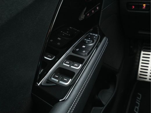 Kia e-Niro DynamicPlusLine 64 kWh [ 3-Fase ] (INCL-BTW) Aut. *FULL-LEATHER | NAVI-FULLMAP | DAB | ADAPT.CRUI... ActivLease financial lease
