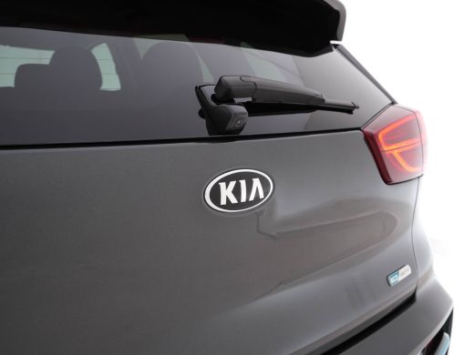 Kia e-Niro DynamicPlusLine 64 kWh [ 3-Fase ] (INCL-BTW) Aut. *FULL-LEATHER | NAVI-FULLMAP | DAB | ADAPT.CRUI... ActivLease financial lease