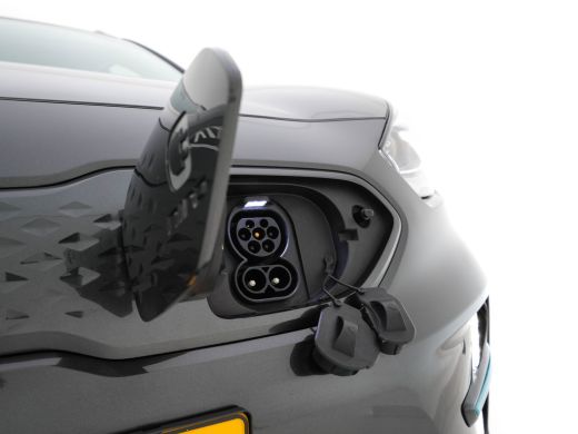 Kia e-Niro DynamicPlusLine 64 kWh [ 3-Fase ] (INCL-BTW) Aut. *FULL-LEATHER | NAVI-FULLMAP | DAB | ADAPT.CRUI... ActivLease financial lease
