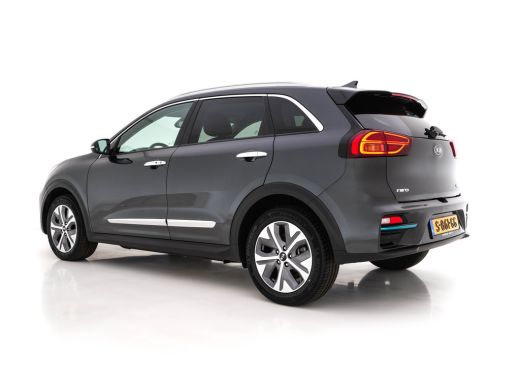 Kia e-Niro DynamicPlusLine 64 kWh [ 3-Fase ] (INCL-BTW) Aut. *FULL-LEATHER | NAVI-FULLMAP | DAB | ADAPT.CRUI... ActivLease financial lease