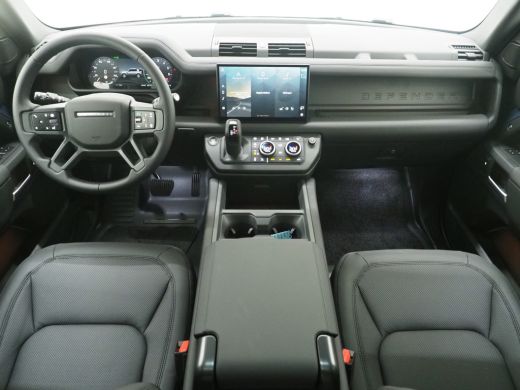Land Rover Defender 110 2.0 P300e 110 X-Dynamic SE | Towing Pack | Cold Climate Pack | Schuif -/ kanteldak | ActivLease financial lease