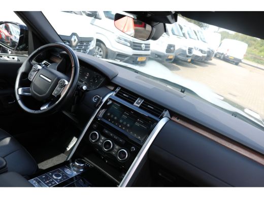 Land Rover Discovery 3.0 Td6 HSE Black Line Grijs Kenteken BPM vrij ActivLease financial lease