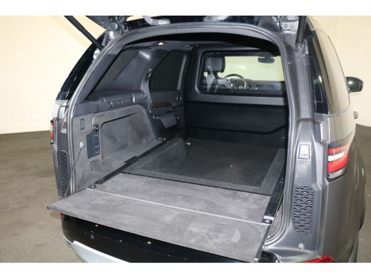 Land Rover Discovery 3.0 Td6 HSE Black Line Grijs Kenteken BPM vrij ActivLease financial lease
