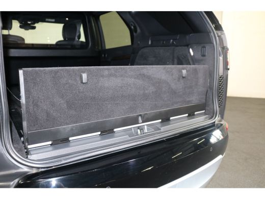 Land Rover Discovery 3.0 Td6 HSE Black Line Grijs Kenteken BPM vrij ActivLease financial lease