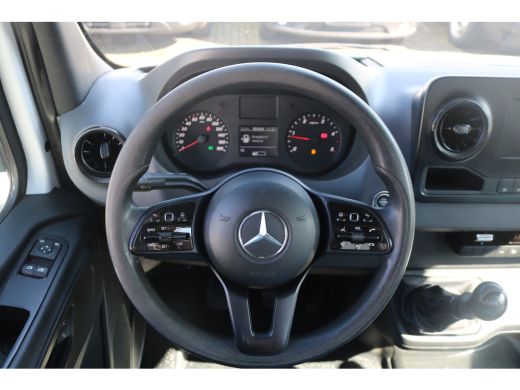 Mercedes Sprinter 311 CDI Open Laadbak met Hydraulische Kraan ActivLease financial lease