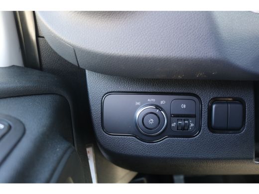 Mercedes Sprinter 311 CDI Open Laadbak met Hydraulische Kraan ActivLease financial lease