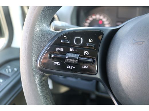 Mercedes Sprinter 311 CDI Open Laadbak met Hydraulische Kraan ActivLease financial lease