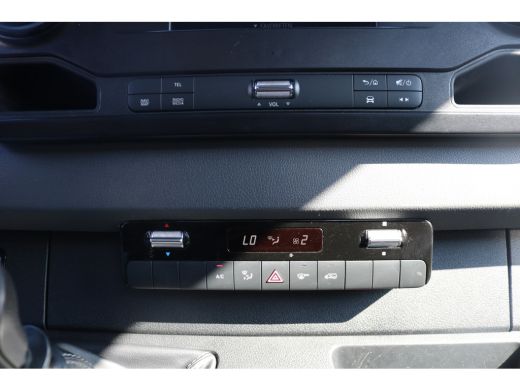 Mercedes Sprinter 311 CDI Open Laadbak met Hydraulische Kraan ActivLease financial lease