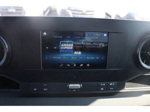 Mercedes Sprinter 311 CDI Open Laadbak met Hydraulische Kraan ActivLease financial lease