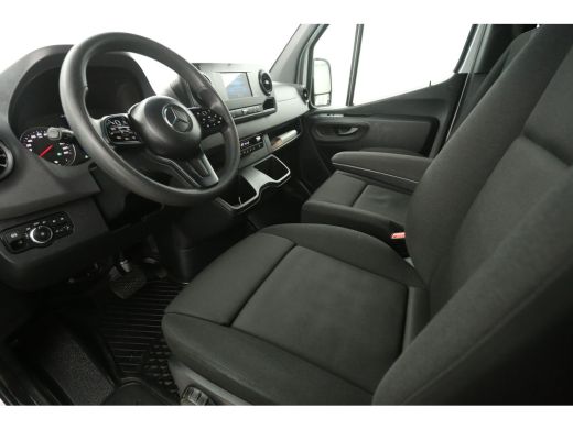 Mercedes Sprinter 319 3.0 CDI L2H2 V6 191PK Automaat Airco 360Camera Cruise Carplay PDC 3 Persoons Elektrpakket Tre... ActivLease financial lease