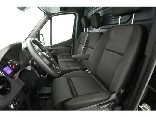 Mercedes Sprinter 319 CDI L3H2 191PK Automaat Airco Cruise Camera Carplay PDC 3 Persoons Imperiaal Ladder ActivLease financial lease