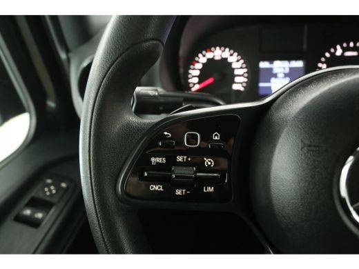 Mercedes Sprinter 319 CDI L3H2 191PK Automaat Airco Cruise Camera Carplay PDC 3 Persoons Imperiaal Ladder ActivLease financial lease