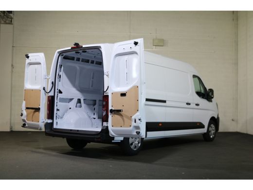 Nissan Interstar 2.3 dCi 150pk L3 H2 N-Connecta ActivLease financial lease
