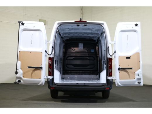 Nissan Interstar 2.3 dCi 150pk L3 H2 N-Connecta ActivLease financial lease