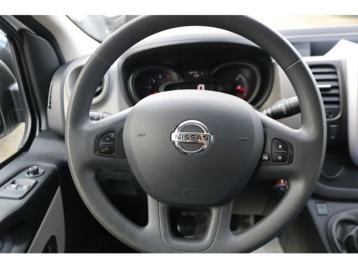 Nissan NV300 1.6 dCi 125pk L2 H1 Airco Navigatie Trekhaak ActivLease financial lease