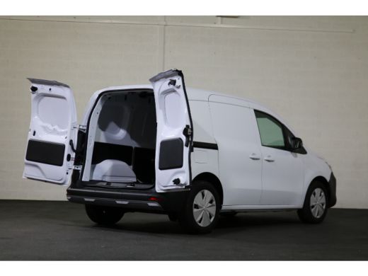 Nissan Townstar N-Connecta L1 45 kWh ActivLease financial lease