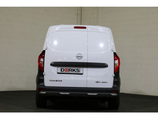 Nissan Townstar N-Connecta L1 45 kWh ActivLease financial lease