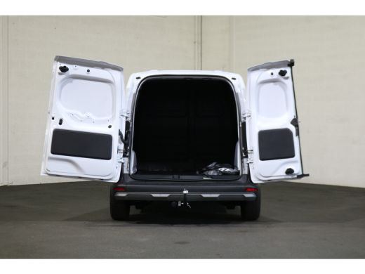 Nissan Townstar N-Connecta L1 45 kWh Trekhaak ActivLease financial lease