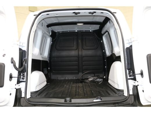 Nissan Townstar N-Connecta L1 45 kWh Trekhaak ActivLease financial lease