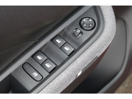 Opel Frontera Opel Electric GS 44 kWh | Stoel en Stuurverwarming | Camera | LED | Apple Carplay & Android Auto ... ActivLease financial lease