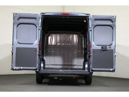 Opel Movano 2.2D 140pk L2 H2 Airco Cruise DAB+ ActivLease financial lease