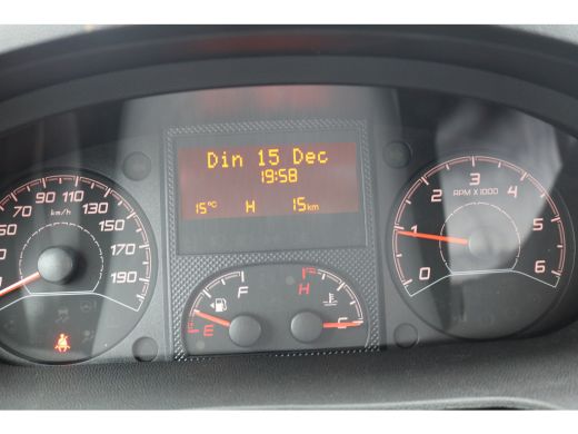 Opel Movano 2.2D 140pk L2 H2 Airco Cruise DAB+ ActivLease financial lease