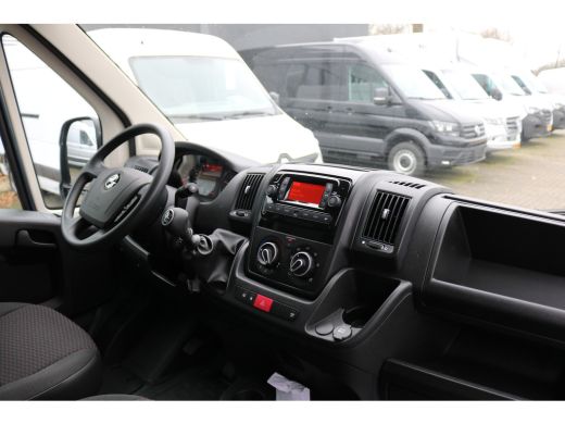Opel Movano 2.2D 140pk L2 H2 Airco Cruise DAB+ ActivLease financial lease