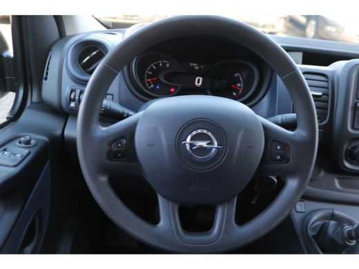 Opel Vivaro 1.6 CDTI L2 H1 125pk Airco Trekhaak Imperiaal ActivLease financial lease