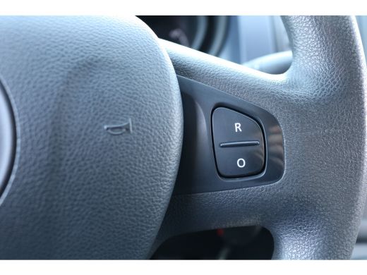 Opel Vivaro 1.6 CDTI L2 H1 125pk Airco Trekhaak Imperiaal ActivLease financial lease