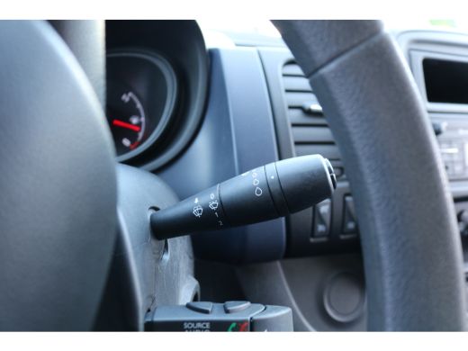 Opel Vivaro 1.6 CDTI L2 H1 125pk Airco Trekhaak Imperiaal ActivLease financial lease