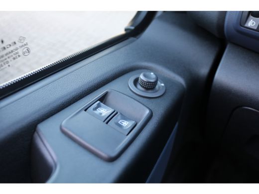 Opel Vivaro 1.6 CDTI L2 H1 125pk Airco Trekhaak Imperiaal ActivLease financial lease